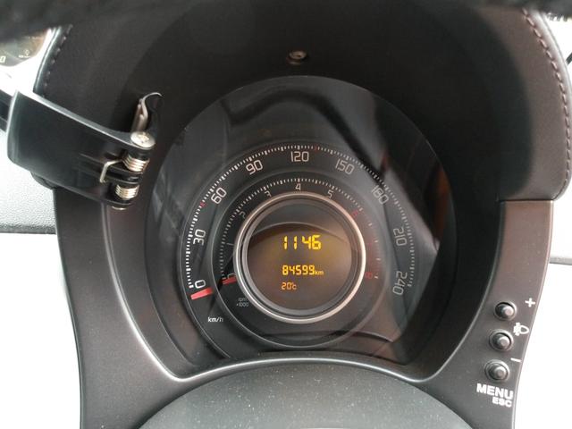 アバルト500 ベースグレード 5速マニュアル レコードモンツア4本出しマフラー パルティーレ17インチアルミ(16枚目)