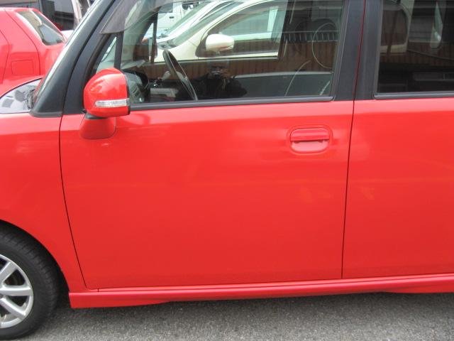 ムーヴコンテ カスタム　Ｘ　ＰＳ／ＰＷ／ＡＢＳ／エアバッグ　オートエアコン　フォグライト　ライトレベライザー　電動ミラー　ＨＩＤヘッドライト　スマートキー（22枚目）