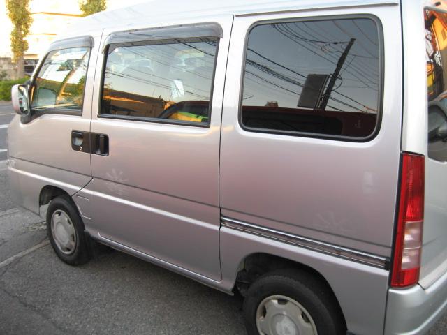 サンバーバン ディアス AT/AC/PS/Wエアバッグ/フロントパワーウィンドウ/ETC/ライトレベライザー/キーレス/オーバーヘッドコンソール/純正ゴムマット/ハイルーフ/電動ミラー(5枚目)