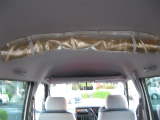 サンバーバン ディアス AT/AC/PS/Wエアバッグ/フロントパワーウィンドウ/ETC/ライトレベライザー/キーレス/オーバーヘッドコンソール/純正ゴムマット/ハイルーフ/電動ミラー(13枚目)