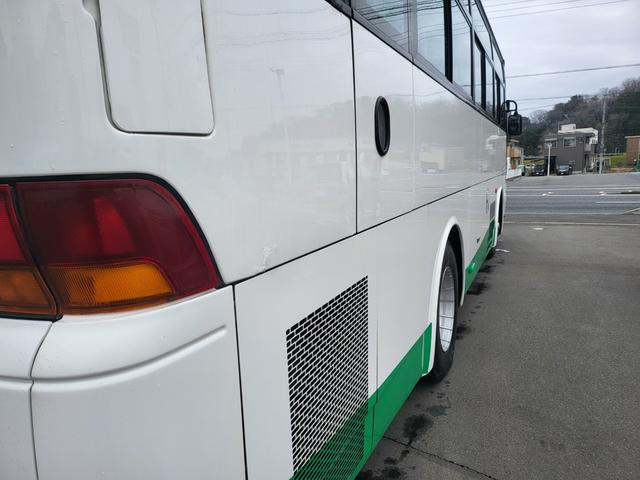 三菱ふそう 　３１人乗りバス　６速マニュアル　ターボ車　ＮＯＸＰＭ適合　Ｂカメラ　車検１年（24枚目）