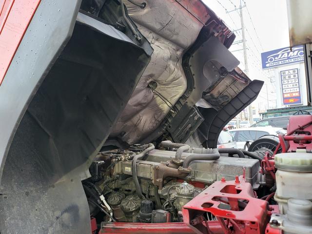 日野 　アルミウイング　エアサス　オートマ　ターボ車　Ｂカメラ　積載量１３４００ｋｇ　クルーズコントロール　点検整備　車検１年（28枚目）