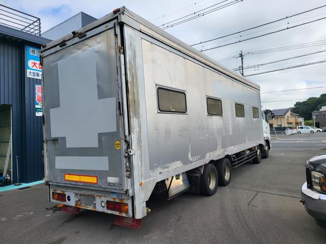 スーパーグレート 　バイク積載車　積載９０００ｋｇ　７速マニュアル　ターボ　油圧ゲート　２段式　排ガス適合　車検１年（7枚目）