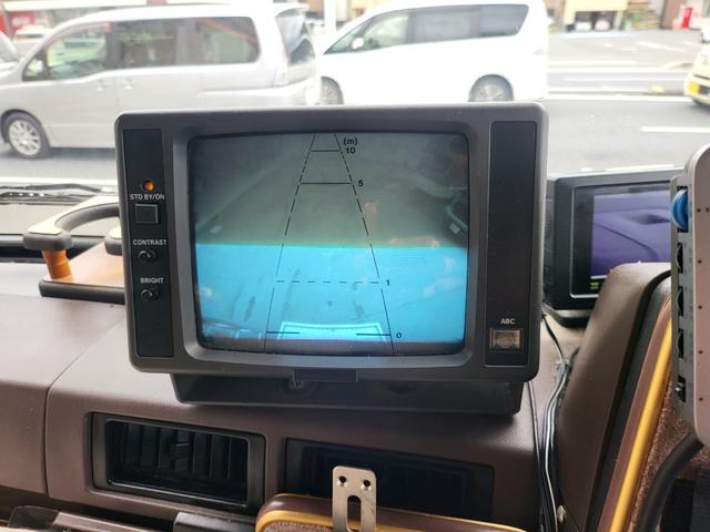コースター 　キャンピングバス　ターボ　７人乗り　トイレ　冷蔵庫　シャワー　オートマ　Ｂカメラ　車検２年　点検整備（56枚目）