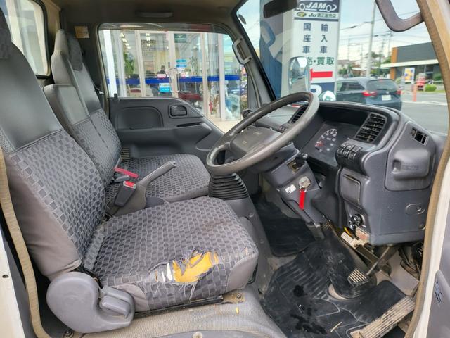 アトラストラック 　パワーゲート　積載量２０００ｋｇ　５速マニュアル　クラッチフリー　４ＨＬ１（8枚目）
