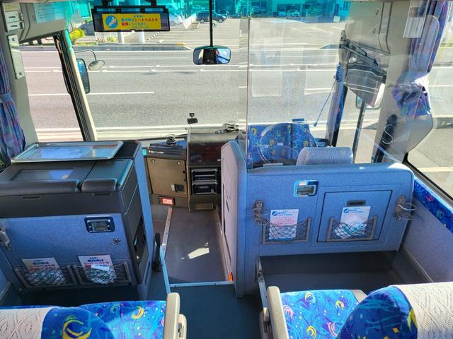 エアロミディ 中型観光バス ターボ 6速MT ターボ 排ガス適合 自動ドア 法定整備 車検1年(5枚目)