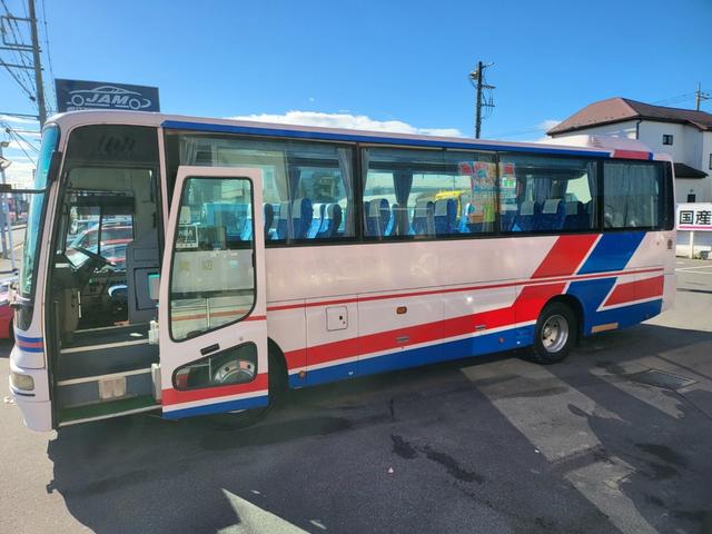 エアロミディ 中型観光バス ターボ 6速MT ターボ 排ガス適合 自動ドア 法定整備 車検1年(10枚目)