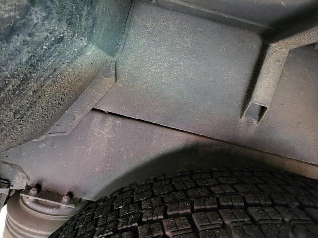 エアロミディ 　２９人乗り　観光バス　サロン仕様　６速ＭＴ　フィンガーシフト　ターボ　法定整備　車検１年　エアサス　自動ドア（18枚目）