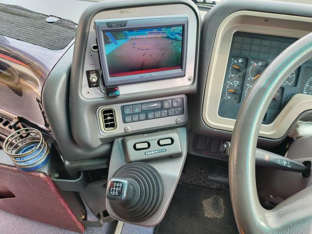 エアロミディ 　２９人乗り　観光バス　サロン仕様　６速ＭＴ　フィンガーシフト　ターボ　法定整備　車検１年　エアサス　自動ドア（28枚目）