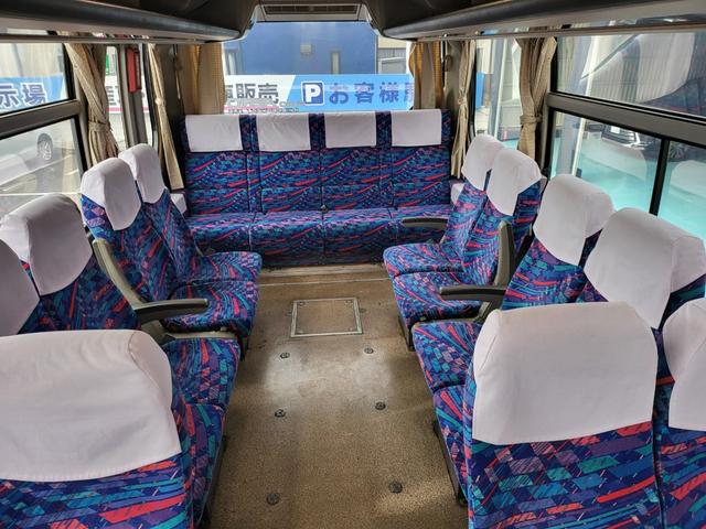 エアロミディ 　２９人乗り　観光仕様　サロン仕様　フィンガーシフト　ターボ　法定整備　車検１年　エアサス　自動ドア（3枚目）