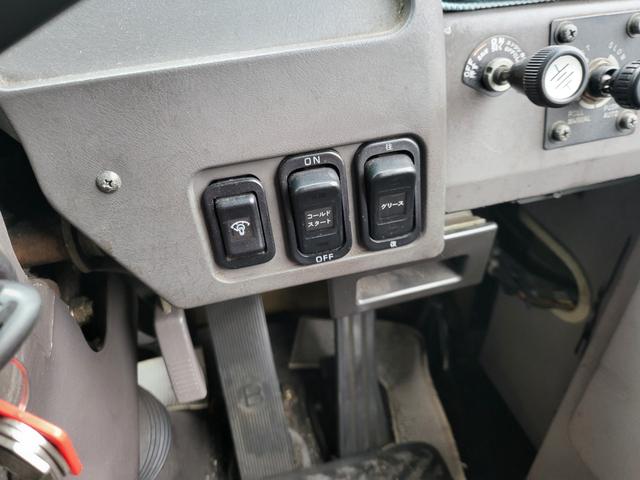 エアロミディ 53人乗り 自動ドア 5速MT ステップヒーター 車検1年 Bカメラ ETC 寸法899cm 幅230cm 高さ298cm(25枚目)