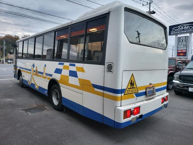 エアロミディ 46人乗り 排ガス適合 5速MT 自動ドア ステップヒーター 法定整備 車検1年(10枚目)