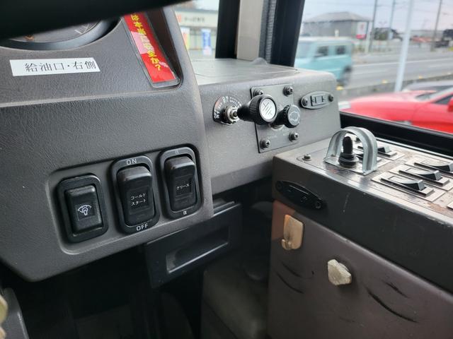 エアロミディ 46人乗り 排ガス適合 5速MT 自動ドア ステップヒーター 法定整備 車検1年(33枚目)