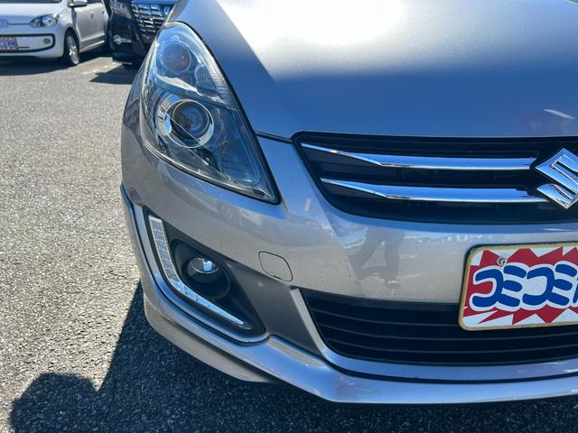 スイフト RS ナビ バックカメラ ETC ドラレコ HID フォグ プッシュスタート キーレス2個 禁煙車 ワンオーナー 記録簿有 オプショングリル パドルシフト オートライト ブルートゥース ドアバイザー付(9枚目)