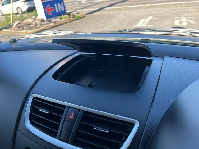 スイフト RS ナビ バックカメラ ETC ドラレコ HID フォグ プッシュスタート キーレス2個 禁煙車 ワンオーナー 記録簿有 オプショングリル パドルシフト オートライト ブルートゥース ドアバイザー付(44枚目)