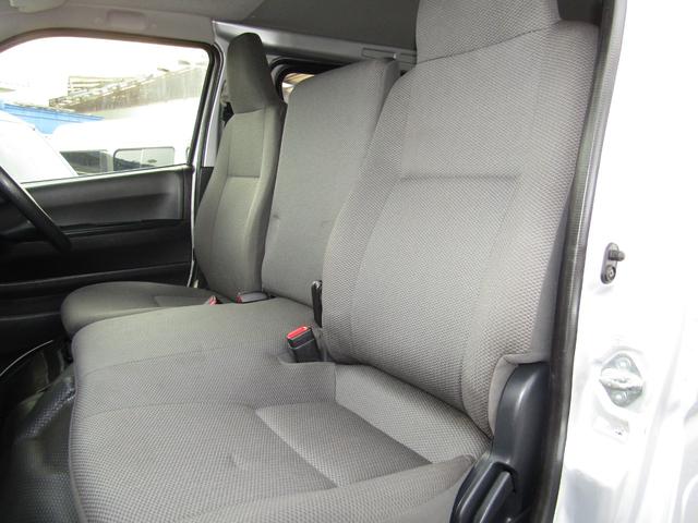 レジアスエースバン ロングＤＸ　ワンオーナー　メモリーナビ　バックカメラ（14枚目）