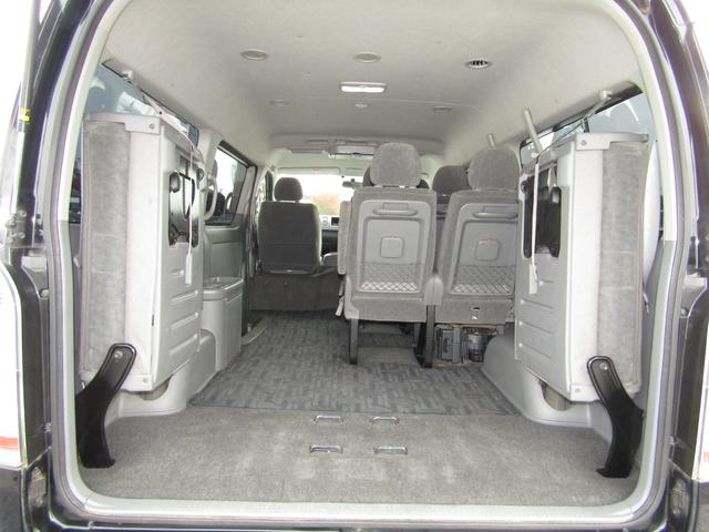 ハイエースワゴン ＧＬ　左オートスライド　フリップダウンモニター（19枚目）