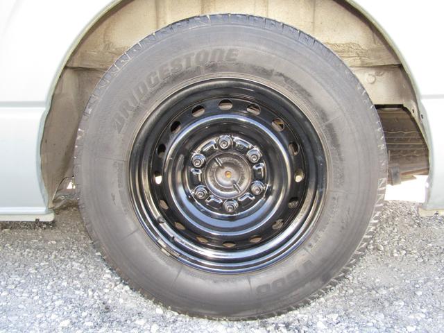 ハイエースバン ロングDX キーレス 電動格納ミラー 修復無し(16枚目)