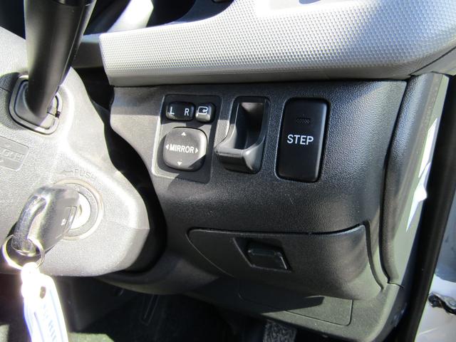 ハイエースバン ロングDX キーレス 電動格納ミラー 修復無し(17枚目)