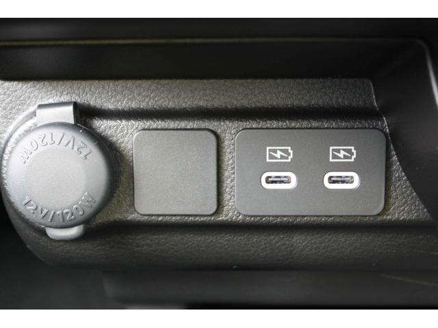 クロスビー ハイブリッドMZ 衝突被害軽減ブレーキ LEDヘッドライト&フォグランプ 運転席・助手席シートヒーター 追従機能付きクルーズコントロール ステアリングオーディオスイッチ フルオートエアコン スマートキー(スペア有り)(16枚目)