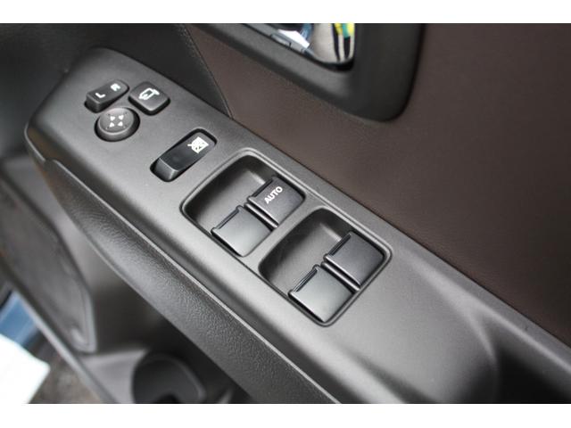 クロスビー ハイブリッドMZ 衝突被害軽減ブレーキ LEDヘッドライト&フォグランプ 運転席・助手席シートヒーター 追従機能付きクルーズコントロール ステアリングオーディオスイッチ フルオートエアコン スマートキー(スペア有り)(22枚目)