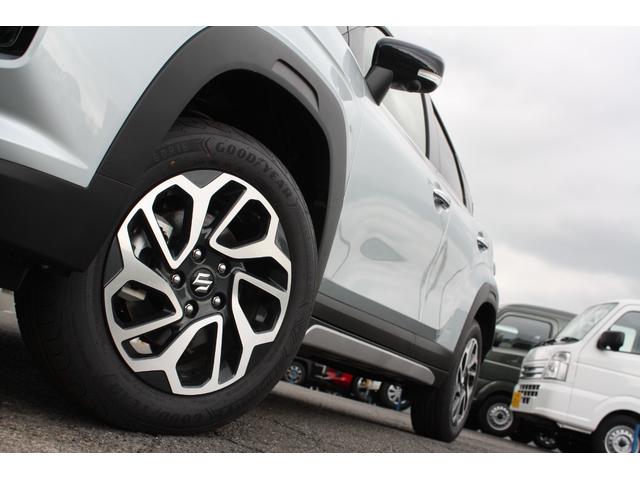 フロンクス ベースグレード 全方位モニター付メモリーナビ(Bluetooth フルセグTV) LEDヘッドライト 運転席&助手席シートヒーター 衝突被害軽減ブレーキ 電動パーキングブレーキ 追従機能付クルーズコントロール(7枚目)