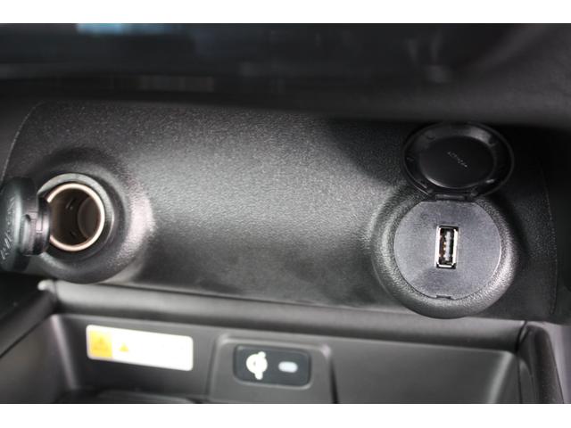 フロンクス ベースグレード 全方位モニター付メモリーナビ(Bluetooth フルセグTV) LEDヘッドライト 運転席&助手席シートヒーター 衝突被害軽減ブレーキ 電動パーキングブレーキ 追従機能付クルーズコントロール(24枚目)