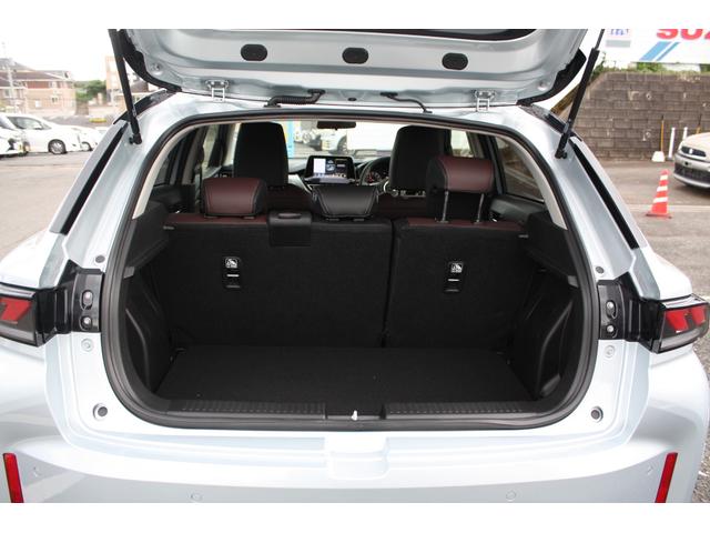 フロンクス ベースグレード 全方位モニター付メモリーナビ(Bluetooth フルセグTV) LEDヘッドライト 運転席&助手席シートヒーター 衝突被害軽減ブレーキ 電動パーキングブレーキ 追従機能付クルーズコントロール(43枚目)