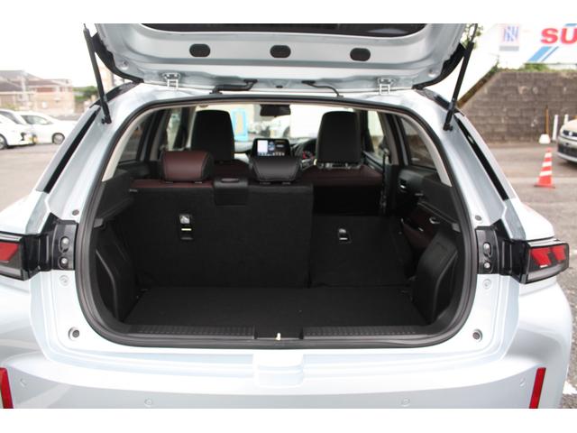 フロンクス ベースグレード 全方位モニター付メモリーナビ(Bluetooth フルセグTV) LEDヘッドライト 運転席&助手席シートヒーター 衝突被害軽減ブレーキ 電動パーキングブレーキ 追従機能付クルーズコントロール(44枚目)