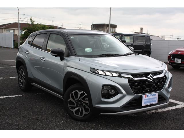 フロンクス ベースグレード 全方位モニター付メモリーナビ(Bluetooth フルセグTV) LEDヘッドライト 運転席&助手席シートヒーター 衝突被害軽減ブレーキ 電動パーキングブレーキ 追従機能付クルーズコントロール(50枚目)