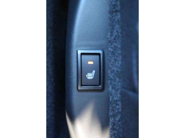 ソリオ ハイブリッドＭＺ　衝突被害軽減ブレーキ　後席両側パワースライドドア　ＬＥＤヘッドライト＆フォグランプ　運転席・助手席シートヒーター　追従機能付きクルーズコントロール　ステアリングオーディオスイッチ　サーキュレーター（20枚目）