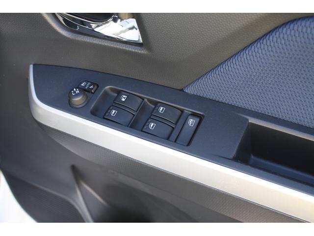 ルーミー カスタムG ナビ(フルセグTV Bluetooth DVD) Bカメラ ETC ドライブレコーダー 両側パワースライドドア 衝突被害軽減ブレーキ 運転席&助手席シートヒーター クルーズコントロール スマートキー(28枚目)