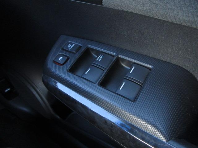 XL 禁煙車 無限エアロ HPIサクションキット CUSCOタワーバー ローダウン 社外マフラー ドライブレコーダー ETC サイバーナビ フルセグTV Bluetoothオーディオ ミュージックサーバー(31枚目)