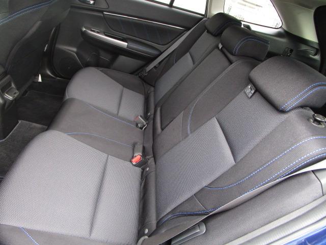 1.6GT-Sアイサイト 禁煙車 純正Stradaナビ 電動シート LEDヘッドライト オートライト フォグランプ フルセグTV バックカメラ ビルトインETC アイサイトver3 衝突軽減 アダプティブクルーズコントロール(14枚目)