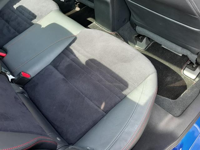 ＷＲＸ Ｓ４ ２．０ＧＴ－Ｓアイサイト　純正ナビ　バックモニター　パドルシフト　アダプティブクルーズコントロール　レーンキープ　ＥＴＣ車載器　フルセグＴＶ　Ｂｌｕｅｔｏｏｔｈ　ＳＴＩタワーバー　デュアルオートエアコン　ＷＲブルー（41枚目）