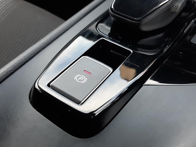ノート Ｘ　純正９型ディスプレイ　ワイヤレス充電　禁煙車　アラウンドビューモニター　インテリジェントミラー　純正ドラレコ　ＥＴＣ２．０　ＬＥＤオートライト　ブラインドスポットミニター　前後ソナー　カープレイ対応（29枚目）