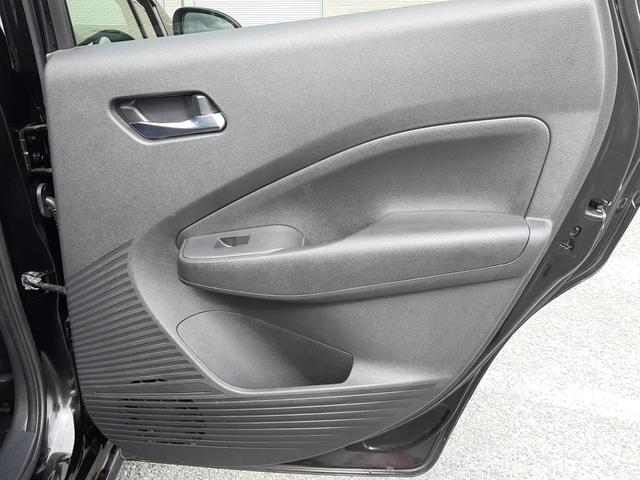 ノート Ｘ　純正９型ディスプレイ　ワイヤレス充電　禁煙車　アラウンドビューモニター　インテリジェントミラー　純正ドラレコ　ＥＴＣ２．０　ＬＥＤオートライト　ブラインドスポットミニター　前後ソナー　カープレイ対応（45枚目）