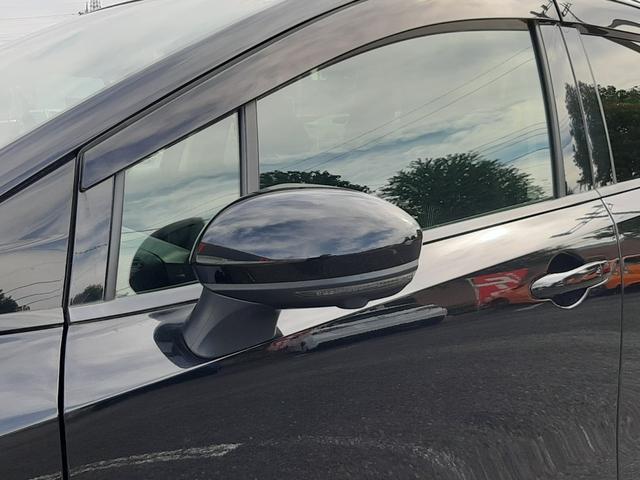 ノート Ｘ　純正９型ディスプレイ　ワイヤレス充電　禁煙車　アラウンドビューモニター　インテリジェントミラー　純正ドラレコ　ＥＴＣ２．０　ＬＥＤオートライト　ブラインドスポットミニター　前後ソナー　カープレイ対応（57枚目）