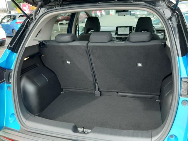ノート Ｘ　純正９型ディスプレイ　ワイヤレス充電　禁煙車　デジタルインナーミラー　アラウンドビューモニター　ＥＴＣ２．０　インテリキー２個　シート／ステアリングヒーター　ブラインドスポットモニター　前後ソナー（16枚目）