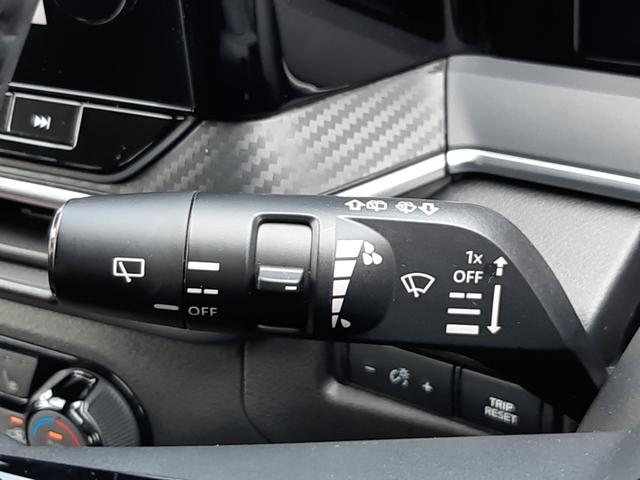 ノート Ｘ　純正９型ディスプレイ　ワイヤレス充電　禁煙車　デジタルインナーミラー　アラウンドビューモニター　ＥＴＣ２．０　インテリキー２個　シート／ステアリングヒーター　ブラインドスポットモニター　前後ソナー（31枚目）