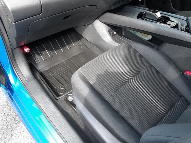ノート Ｘ　純正９型ディスプレイ　ワイヤレス充電　禁煙車　デジタルインナーミラー　アラウンドビューモニター　ＥＴＣ２．０　インテリキー２個　シート／ステアリングヒーター　ブラインドスポットモニター　前後ソナー（43枚目）