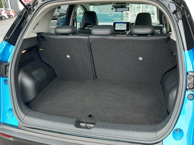 ノート Ｘ　ワンオーナー　純正９型ディスプレイナビ　禁煙車　レザーシート　インテリミラー　アラウンドビュー　ＥＴＣ２．０　ワイヤレス充電　純正ドラレコ　ＬＥＤオートライト　アップルカープレイ　アンドロイドオート（16枚目）