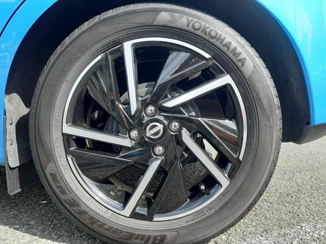 ノート Ｘ　ワンオーナー　純正９型ディスプレイナビ　禁煙車　レザーシート　インテリミラー　アラウンドビュー　ＥＴＣ２．０　ワイヤレス充電　純正ドラレコ　ＬＥＤオートライト　アップルカープレイ　アンドロイドオート（70枚目）