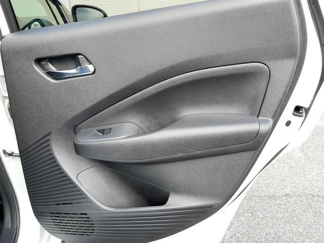ノート Ｘ　純正９型ディスプレイ　禁煙車　インテリミラー　アラウンドビューモニター　純正ドラレコ　ＥＴＣ２．０　シートヒーター　ステアリングヒーター　ＬＥＤオートライト　前後ソナー　ＣａｒＰｌａｙ対応（43枚目）