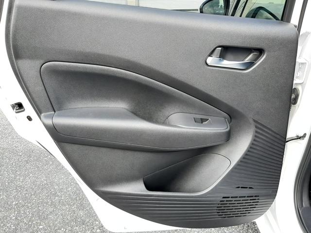 ノート Ｘ　純正９型ディスプレイ　禁煙車　インテリミラー　アラウンドビューモニター　純正ドラレコ　ＥＴＣ２．０　シートヒーター　ステアリングヒーター　ＬＥＤオートライト　前後ソナー　ＣａｒＰｌａｙ対応（47枚目）