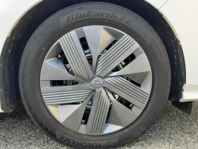 ノート Ｘ　純正９型ディスプレイ　禁煙車　インテリミラー　アラウンドビューモニター　純正ドラレコ　ＥＴＣ２．０　シートヒーター　ステアリングヒーター　ＬＥＤオートライト　前後ソナー　ＣａｒＰｌａｙ対応（63枚目）