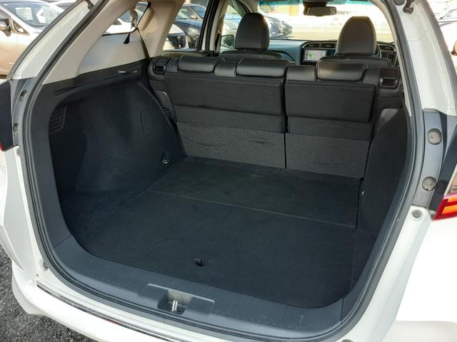 シャトル ハイブリッドX ホンダセンシング 無限アルミ ワンオーナー 禁煙車 純正8型ナビ バックモニター シートヒーター ビルトインETC LEDオートライト レーダークルコン パドルシフト デュアルエアコン フルセグ Bluetooth(16枚目)