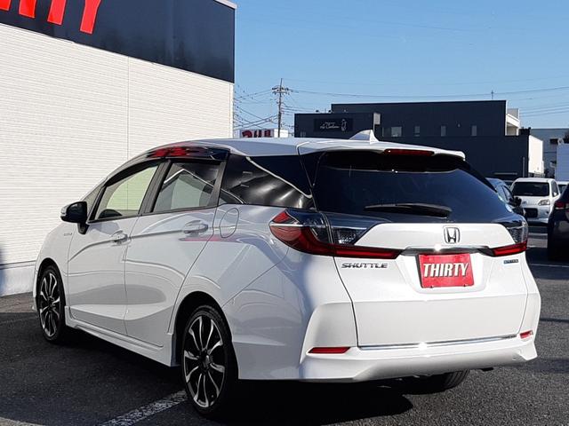 シャトル ハイブリッドX ホンダセンシング 無限アルミ ワンオーナー 禁煙車 純正8型ナビ バックモニター シートヒーター ビルトインETC LEDオートライト レーダークルコン パドルシフト デュアルエアコン フルセグ Bluetooth(25枚目)