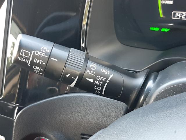 シャトル ハイブリッドX ホンダセンシング 無限アルミ ワンオーナー 禁煙車 純正8型ナビ バックモニター シートヒーター ビルトインETC LEDオートライト レーダークルコン パドルシフト デュアルエアコン フルセグ Bluetooth(33枚目)