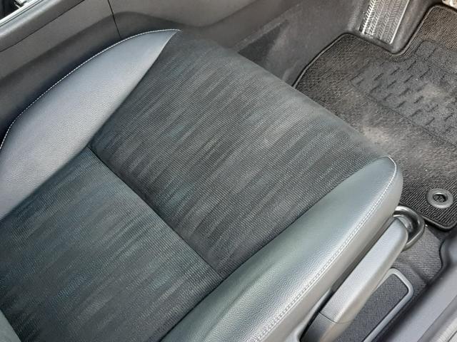 シャトル ハイブリッドX ホンダセンシング 無限アルミ ワンオーナー 禁煙車 純正8型ナビ バックモニター シートヒーター ビルトインETC LEDオートライト レーダークルコン パドルシフト デュアルエアコン フルセグ Bluetooth(39枚目)